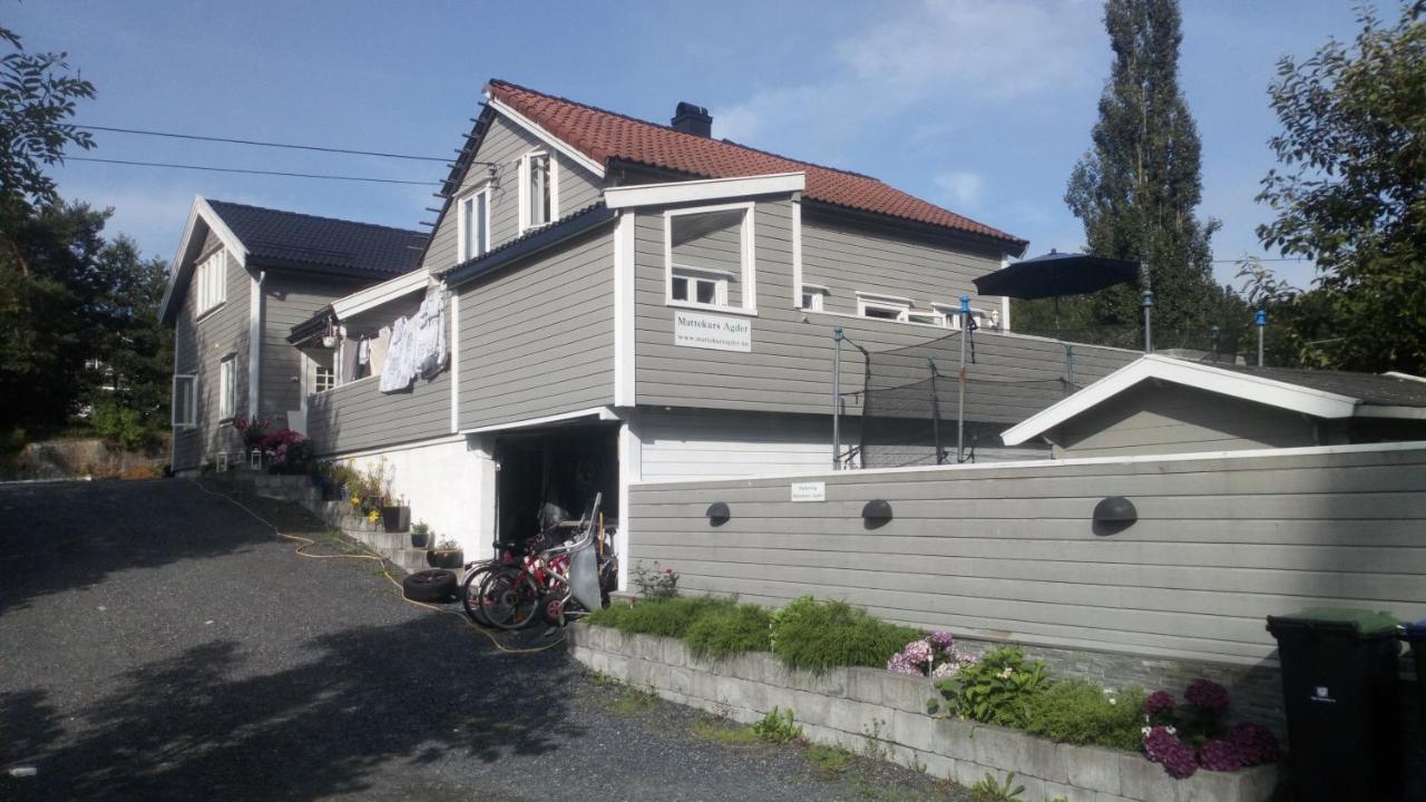 Nevervally B&B Grimstad  Esterno foto