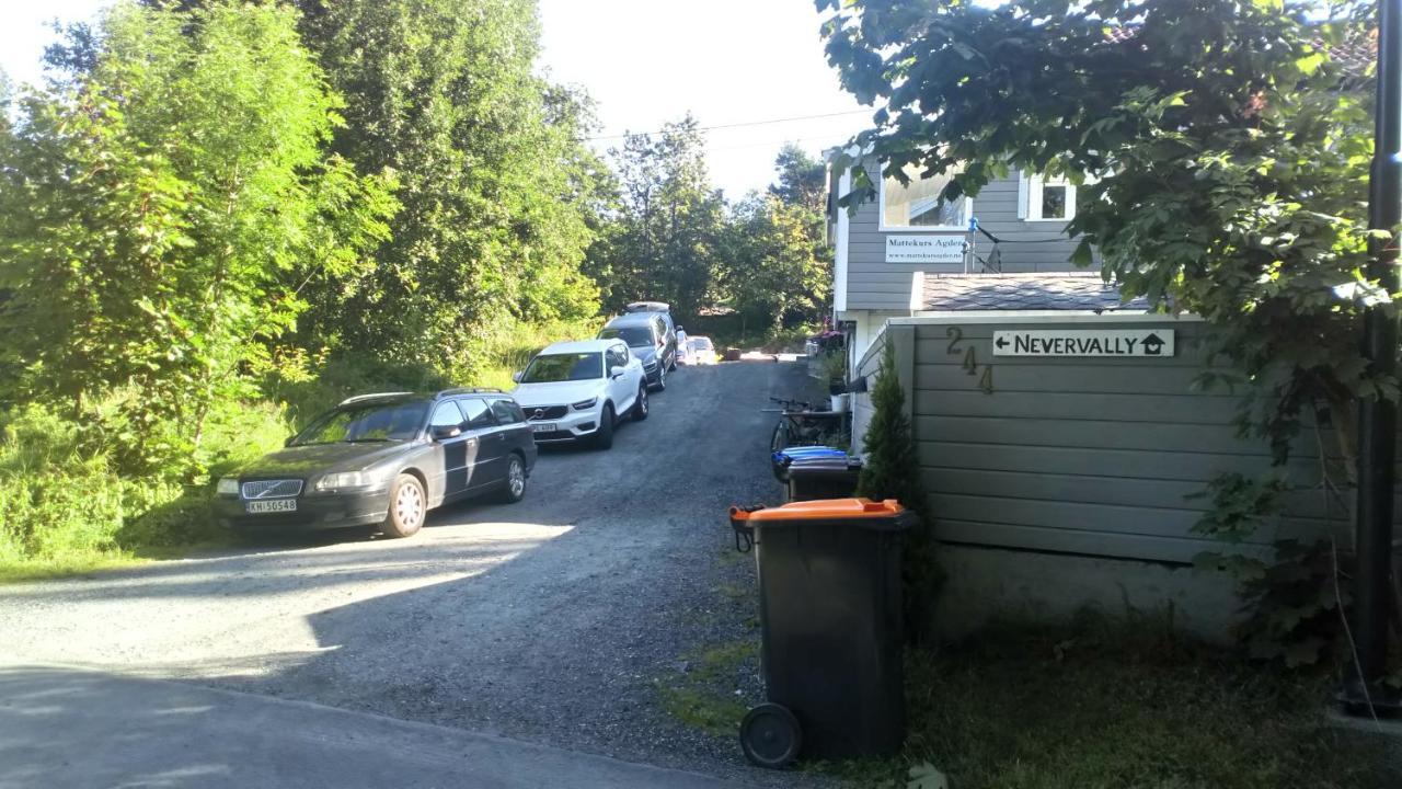 Nevervally B&B Grimstad  Esterno foto